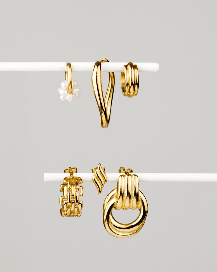 [[Farbe:Gold]]