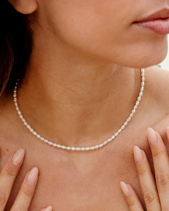 Perlita Choker Gold