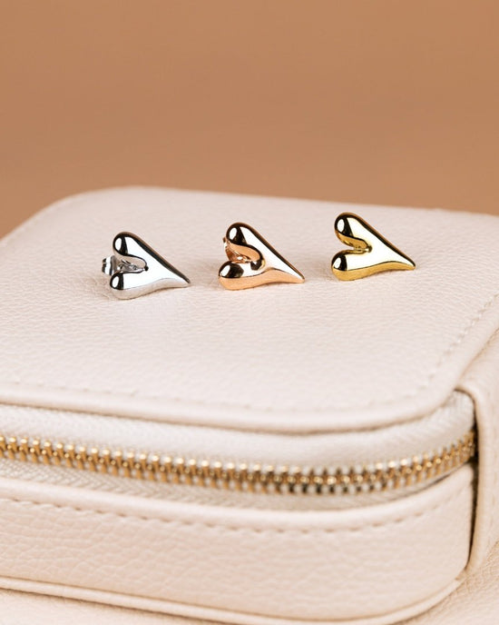 Flowy Heart Studs Small Roségold