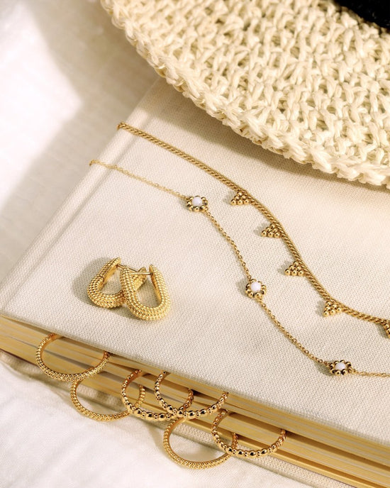 Flower 'n' Beads Necklace Gold