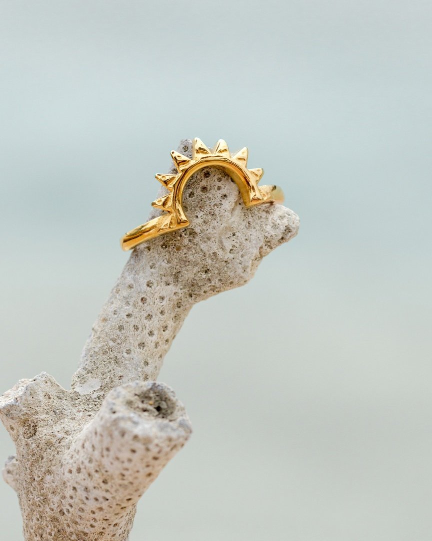 Sun Ray Ring Gold