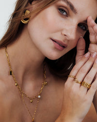 [[Farbe:Gold,shopthelook]]