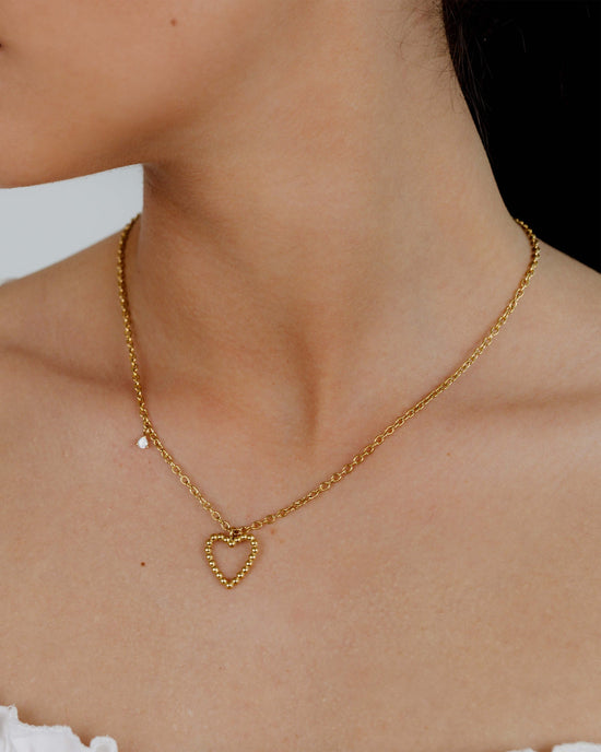 Heart of Gold Necklace Gold