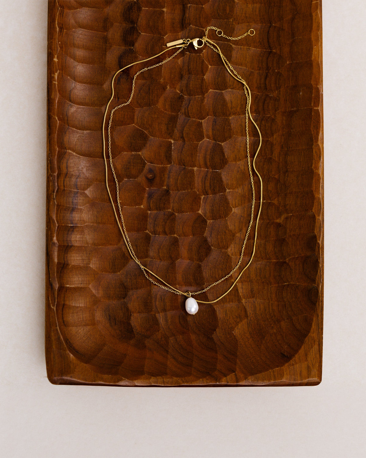 Pearl Embrace Necklace