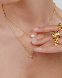 [[Farbe:Gold,shopthelook]]