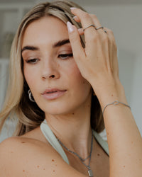 [[Farbe:Silber,shopthelook]]