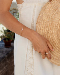 [[Farbe:Gold,shopthelook]]