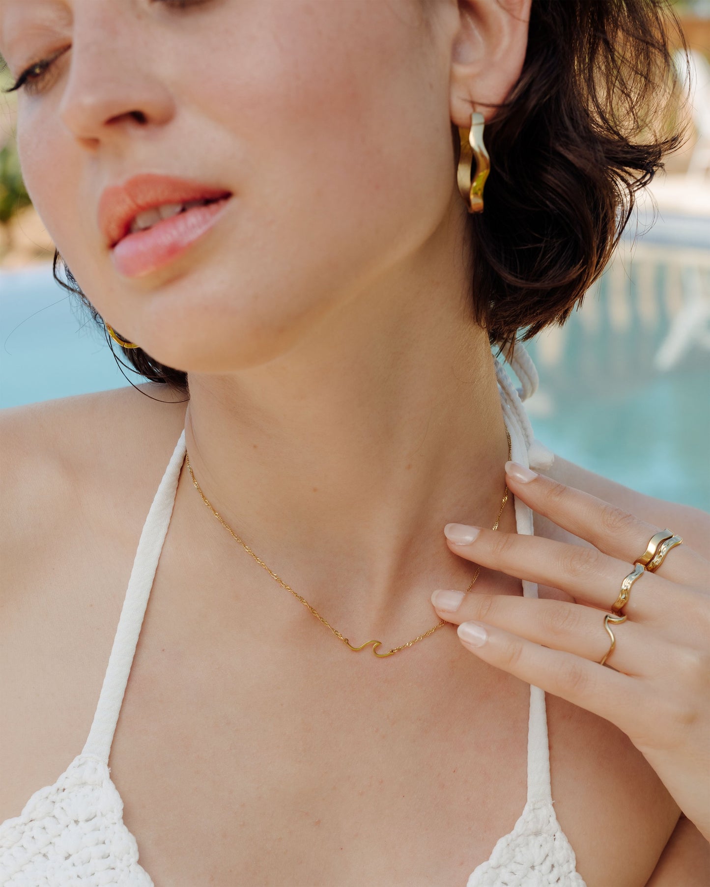 [[Farbe:Gold,shopthelook]]