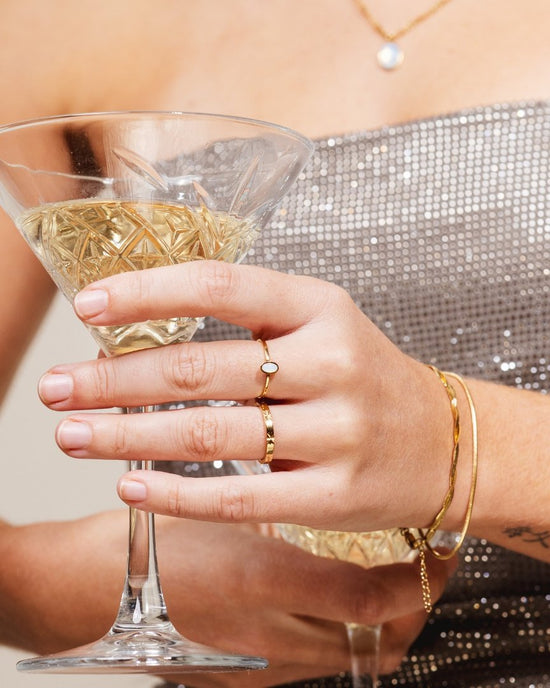 Oval Ring Gold
