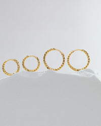 [[Farbe:Gold]]