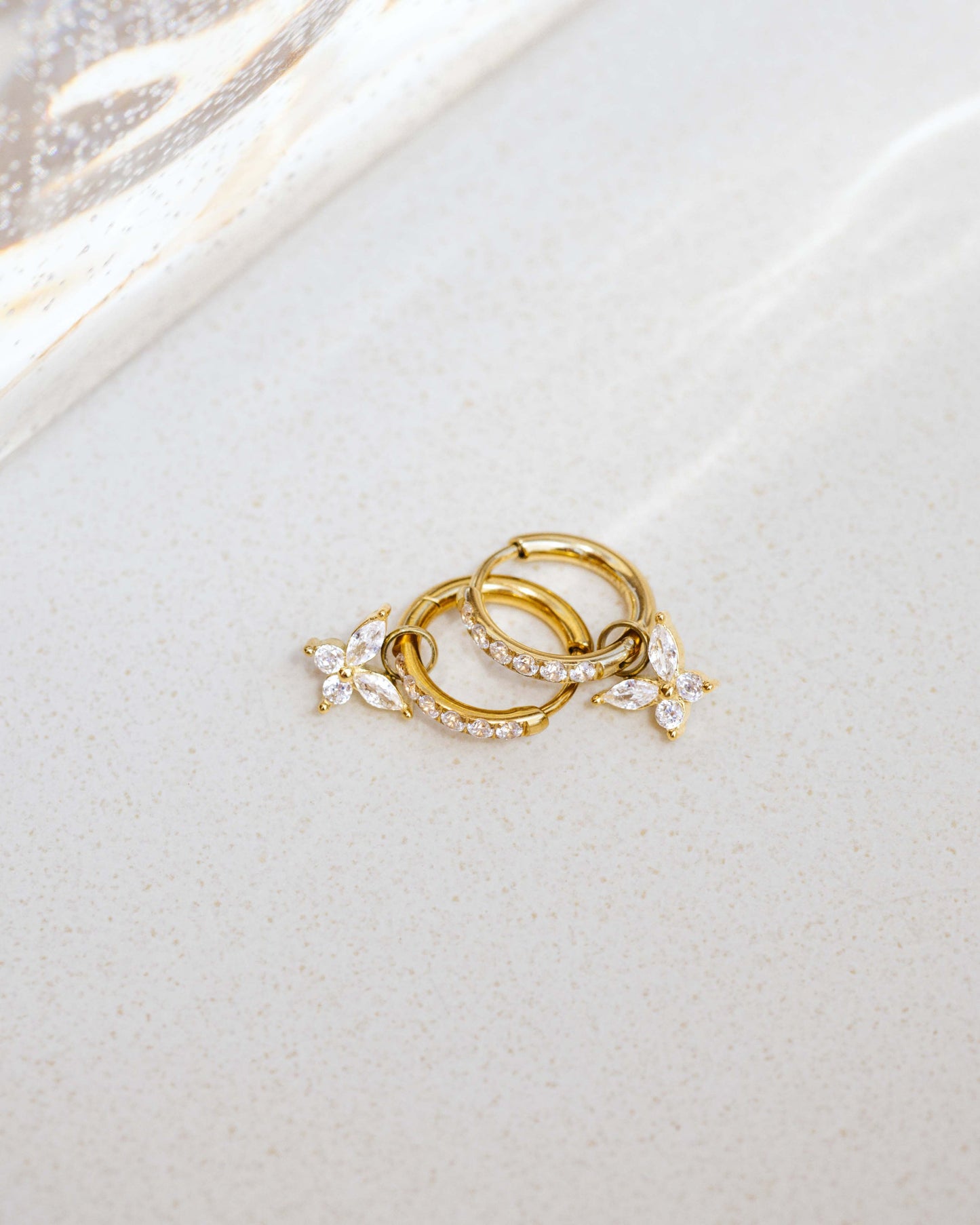 Mariposa Glimmer Hoop Set Small