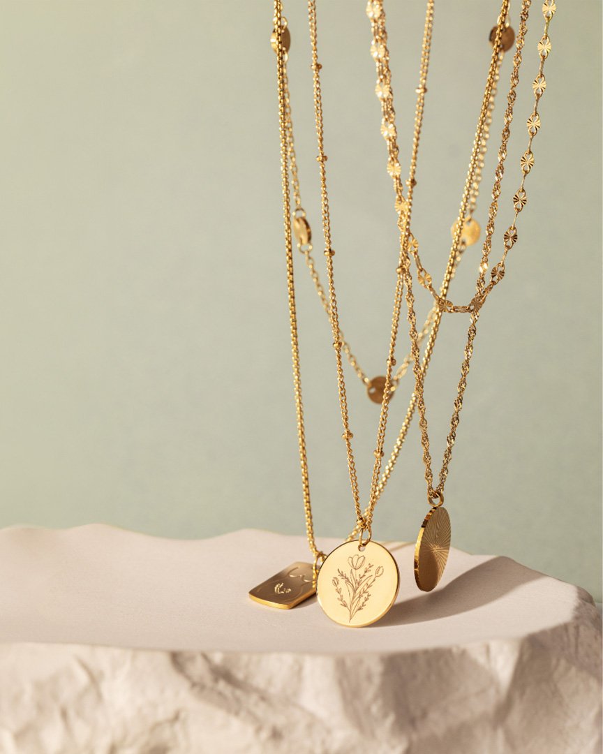 La Féminité Necklace Silver
