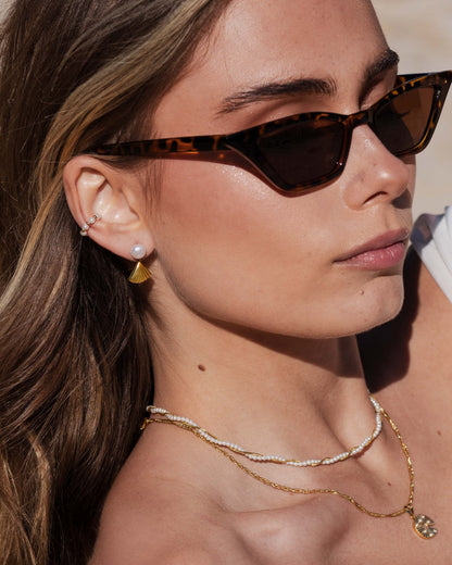 Pearl & Fan Studs Gold