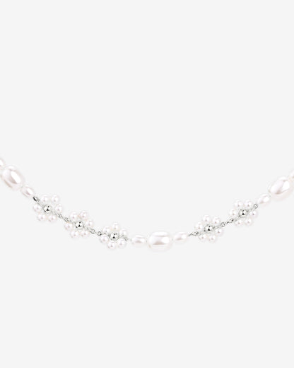 Flowery Pearls Choker Silber
