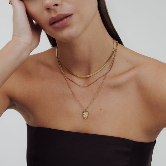 Monstera Leaf Necklace Gold