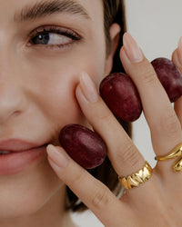 [[Farbe:Gold,shopthelook]]