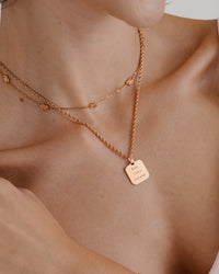 [[Farbe:Roségold,shopthelook]]