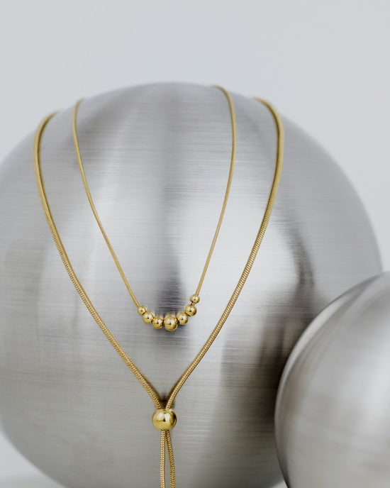 Curvy Beads Choker Silber