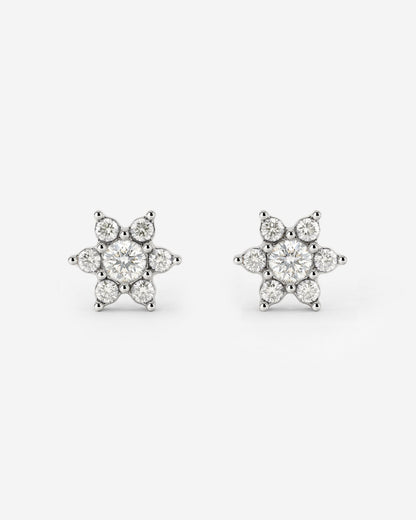 Sparkling White Petal Studs Silber