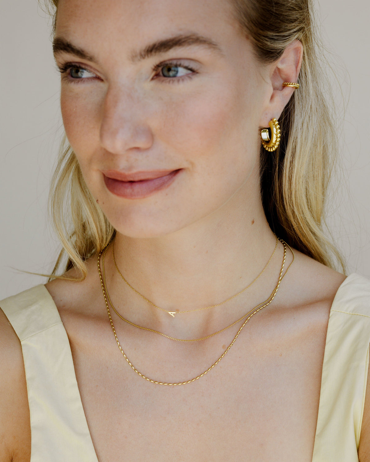 [[Farbe:Gold,shopthelook]]
