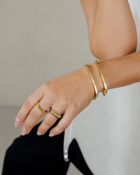[[Farbe:Gold,shopthelook]]