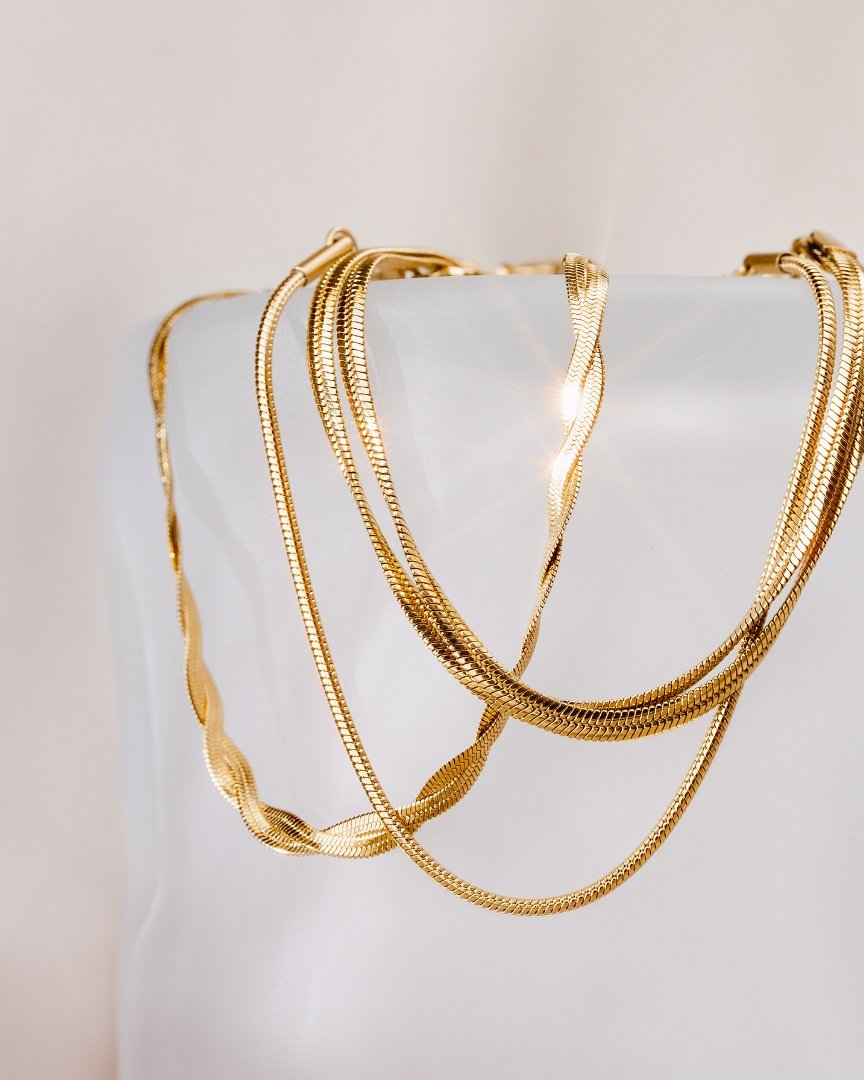 Round Snake Bracelet Gold