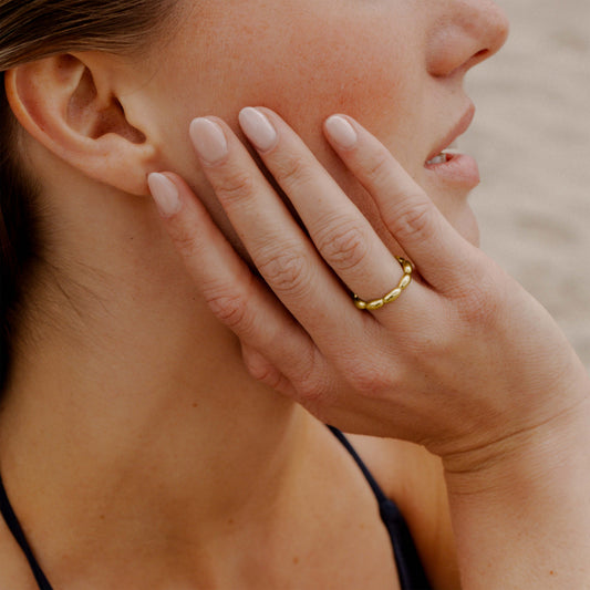 Drop in the Ocean Ring Gold