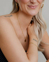 [[Farbe:Gold,shopthelook]]