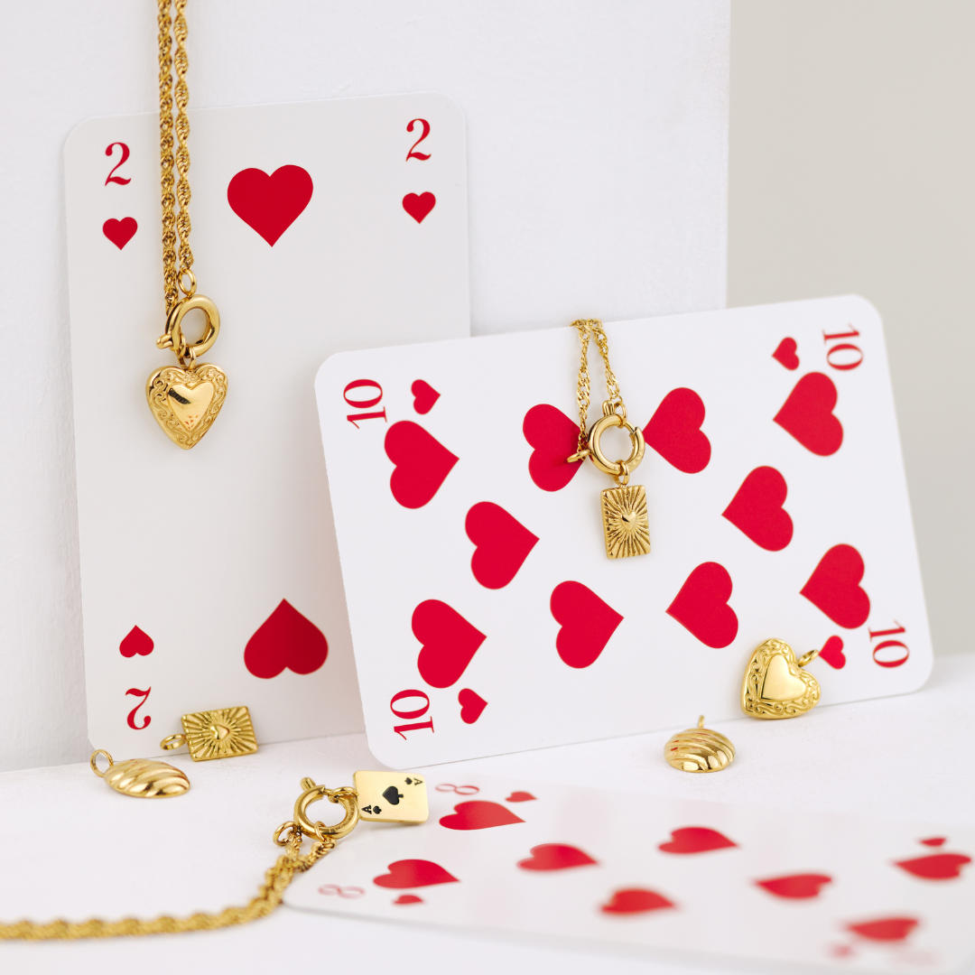 Glowing Heart Singapore Chain Necklace Set Gold