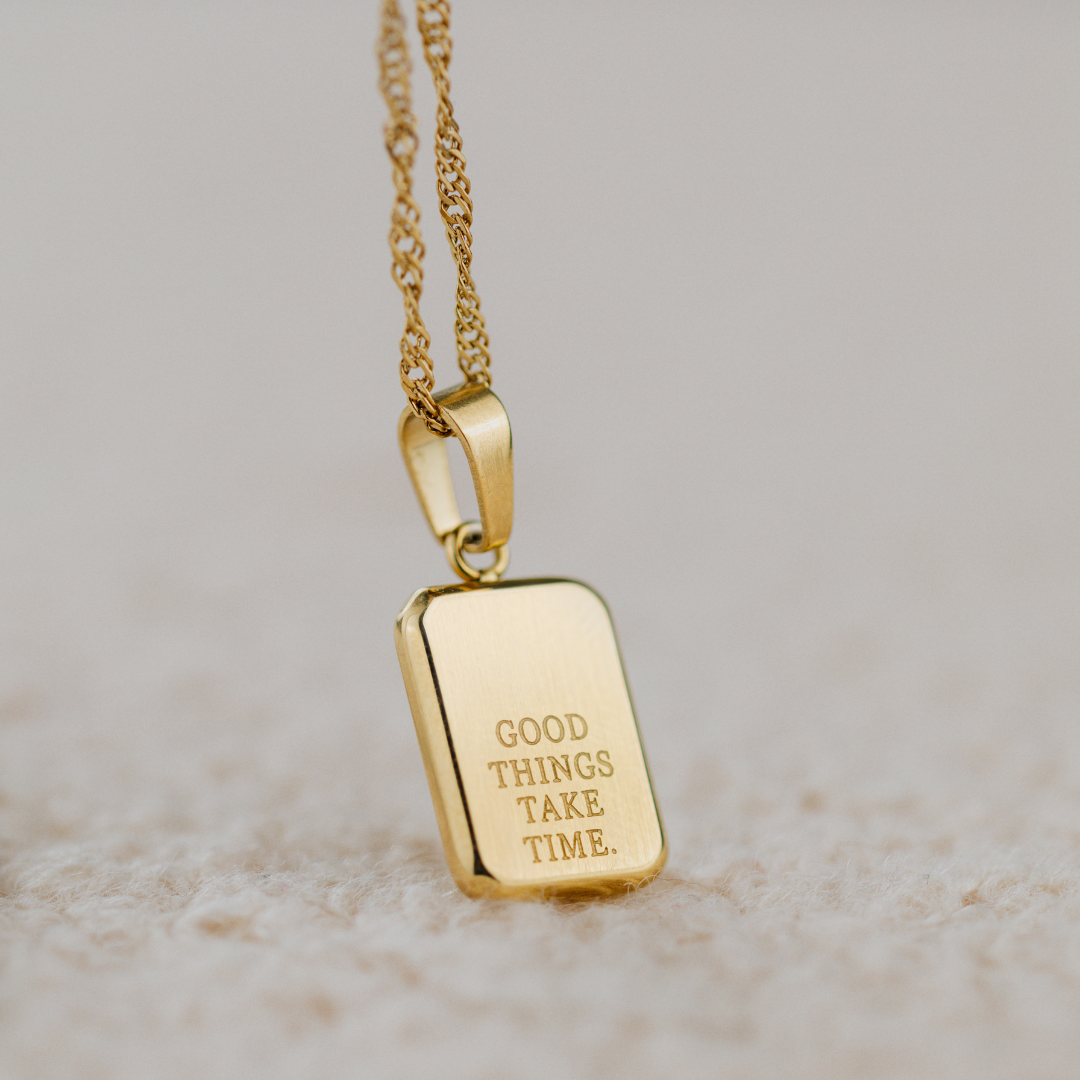 Good things take time Necklace Gold