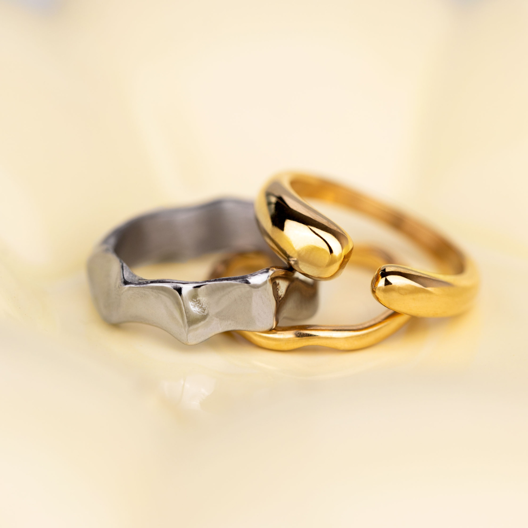 Melting Ring Gold