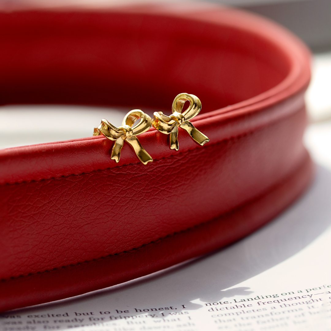 Pretty Ribbon Studs Roségold
