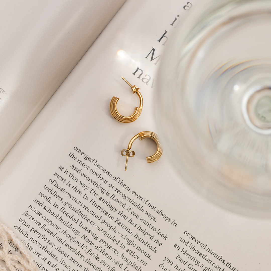 Winding Hoop Studs Silber