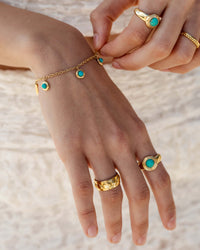 [[Farbe:Gold,shopthelook]]