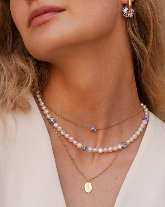 Bouquet Coin Necklace Gold