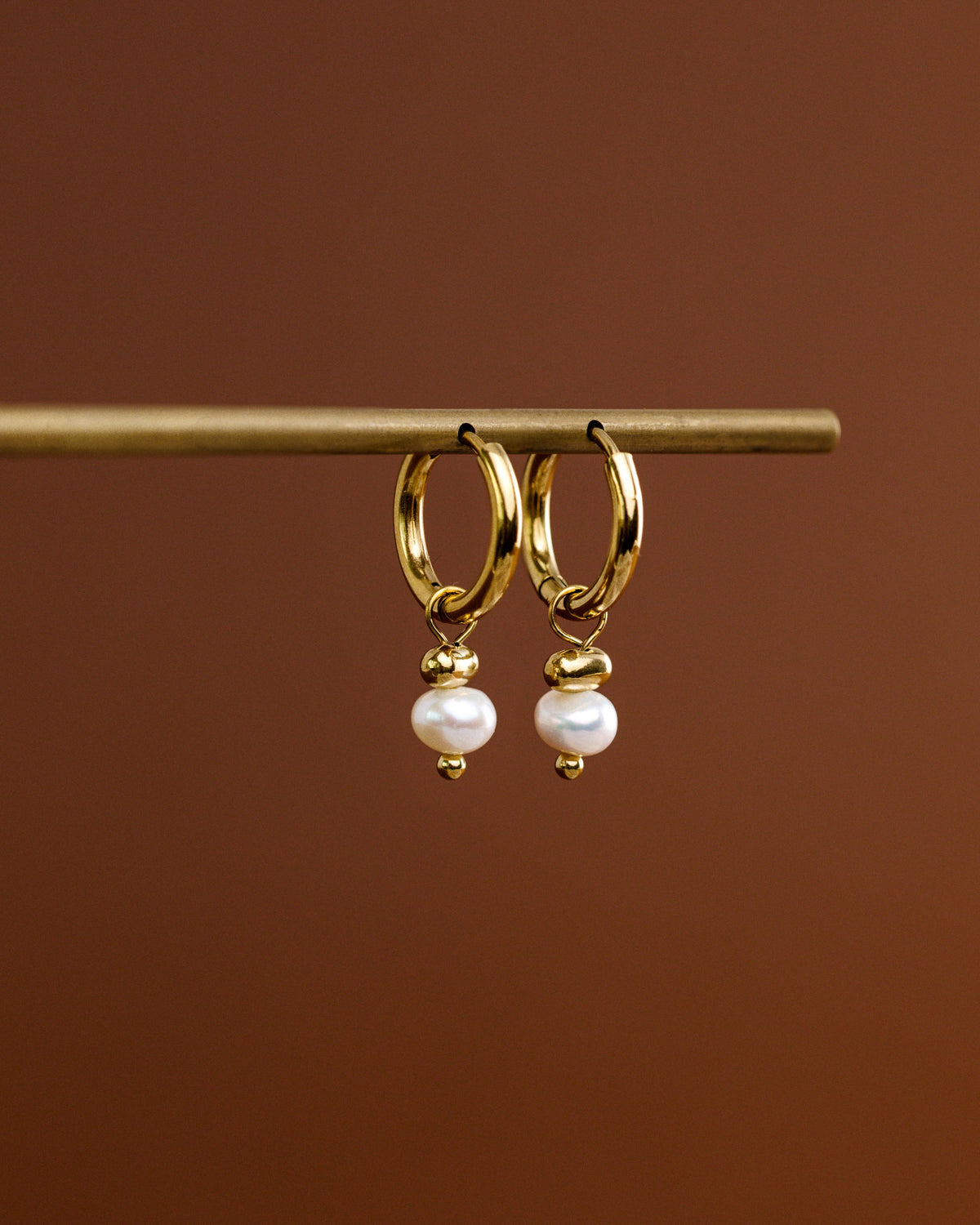 Pearl Essence Hoop Set Small