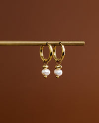 Pearl Essence Hoop Set Small