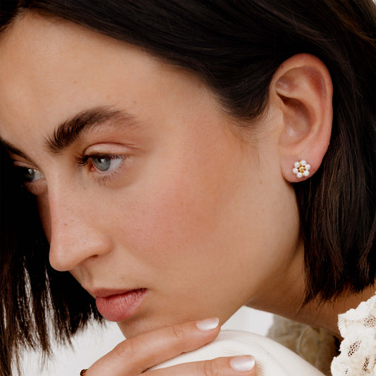 Daisy Studs Gold