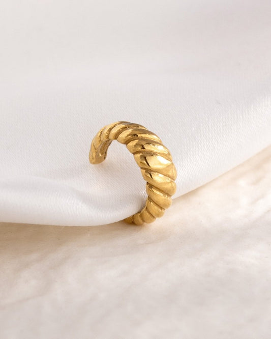 Towel Twist Ear Cuff Silber