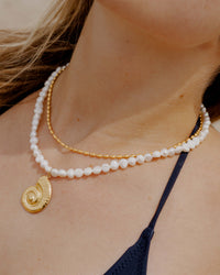 [[Farbe:Gold,shopthelook]]