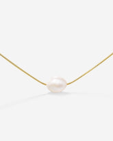Minimalist Pearl Choker Gold