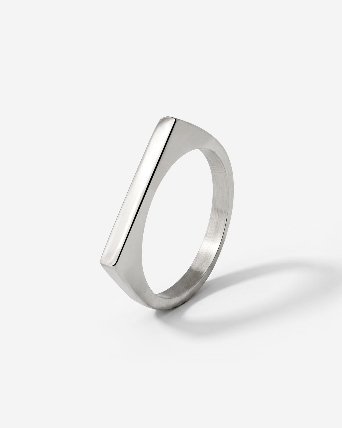 [[Color:Silver]]