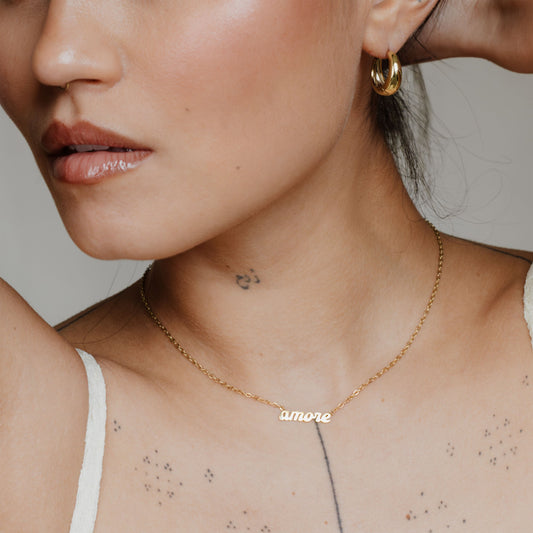 Glow on Arrival Bundle Gold