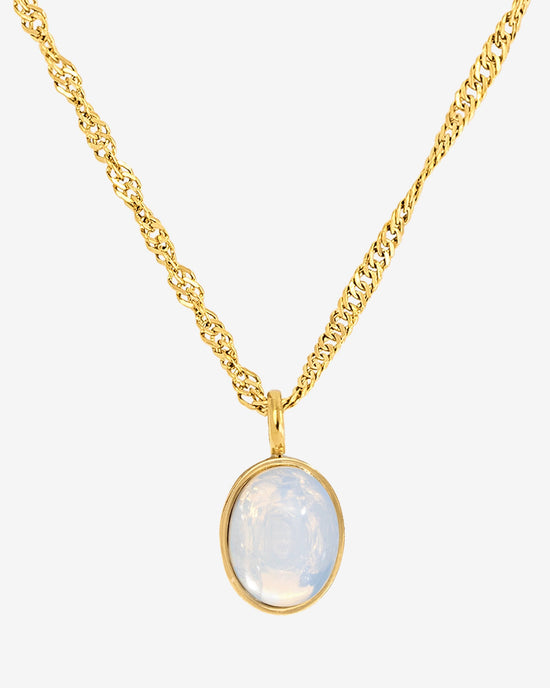 Oval Pendant Necklace Gold
