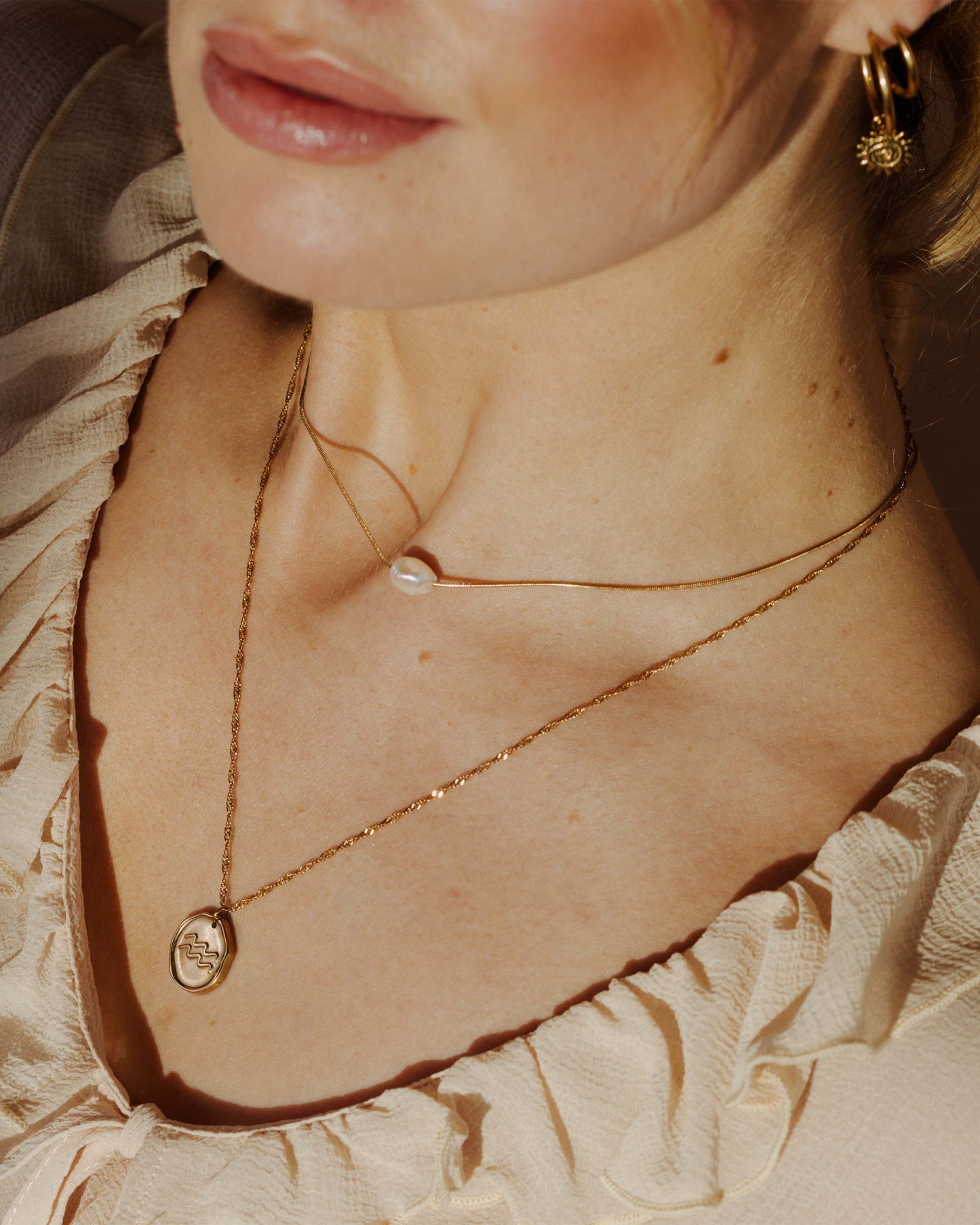 [[Farbe:Roségold,shopthelook]] lua-283