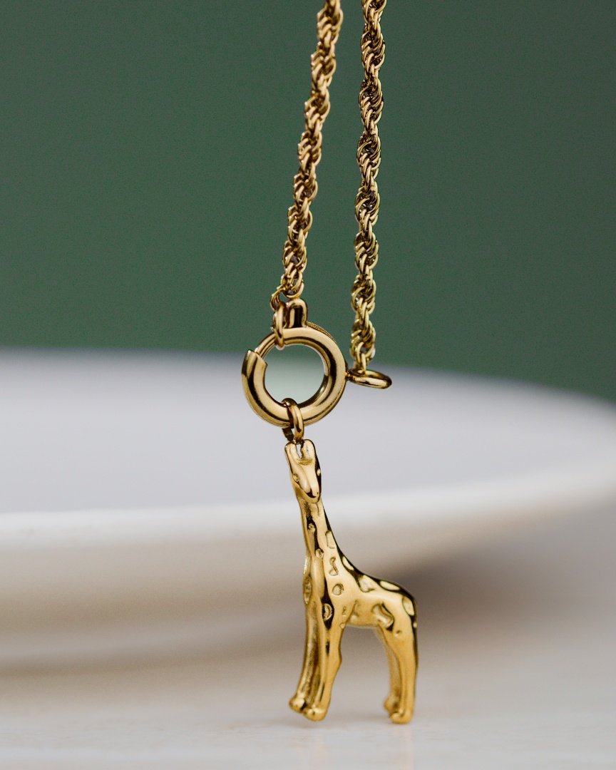 Giraffe Rope Chain Necklace Set Gold