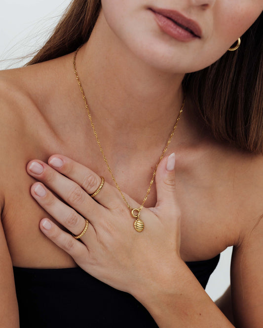 Serenity Singapore Chain Necklace Set Gold