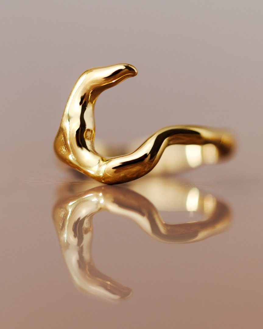 Serene Silvia Ring Gold