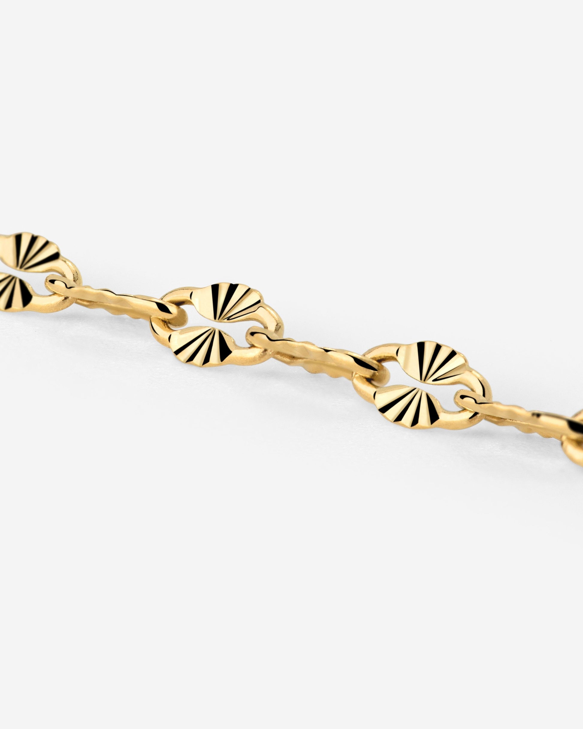 Nadjas Rise and Shine Bracelet Gold