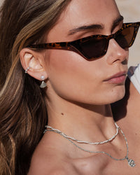 [[Farbe:Silber,shopthelook]]